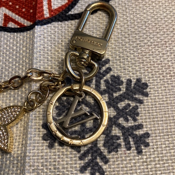 Louis Vuitton Charm no scratches new condition - Picture 5 of 6